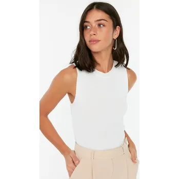 Dámské tričko trendyol Weiß 464678 S