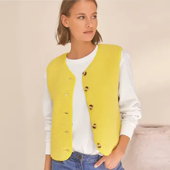 Dámská vesta Buklé vesta na knoflíčky žlutá 52