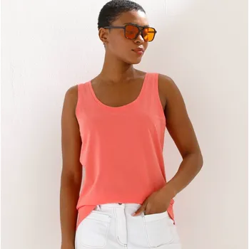 Jednobarevný top se širokými ramínky korálová 56