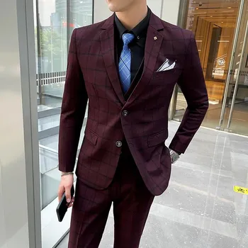 Best Fashion Pánský kostkovaný třídílný oblek Velikost: S, Barva (Varianta): Červená