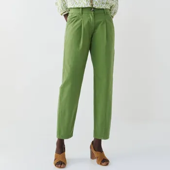 Dámská móda Kalhoty se sklady a záševky na koncích nohavic mechová 36