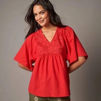 Dámské tričko Tunika s krajkou a širokými 3/4 rukávy červená 36