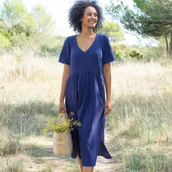 Dámské šaty Mušelínové rozšířené midi šaty s výstřihem do V indigo 40