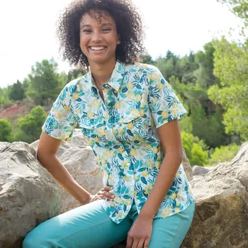 Dámská móda Košile s krátkými rukávy a potiskem rostlin bílá/bledě modrá 44