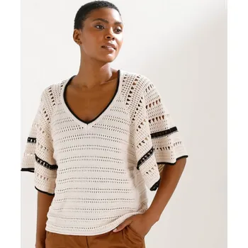 Ažurová halenka s motýlími rukávy z úpletu režná/černá 52