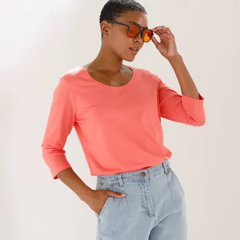 Dámské tričko Jednobarevné tričko s 3/4 rukávy a kulatým výstřihem korálová 50