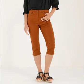 Dámská móda Úzké barevné 3/4 kalhoty karamelová 50