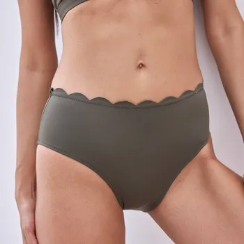 Dámské spodní prádlo Plavkové jednobarevné kalhotky maxi Gaona s vlnkovaným zakončením khaki 46