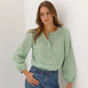 Dámská halenka Jednobarevná halenka na knoflíčky, s kulatým výstřihem zelená 40