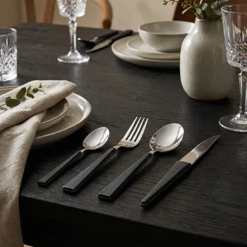 Příbor TOGNANA Wenge 24 el. - sada příborů pro 6 osob z nerezové oceli