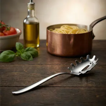 Naběračka BUGATTI VIDAL 30 cm - nylonová naběračka na špagety