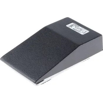 vypínač Nožní spínač IP20 Pro středně silnou zátěž Okamžité ovládání Hliník SP-CO 20 A při 250 V AC 250V