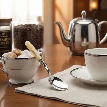 Příbor BUGATTI Arianna 16 cm - lžička na cukr z nerezové oceli