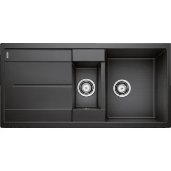 Granitový dřez Tento dřez má mladý, rovný design s velkokapacitní hlavní mísou, která poskytuje velkorysý prostor pro mytí nádobí, doplněný další mísou a prostornou odkapávací plochou pro větší pohodlí. Možnost oboustranné instalace mu dodává flexibilitu, díky níž se ho