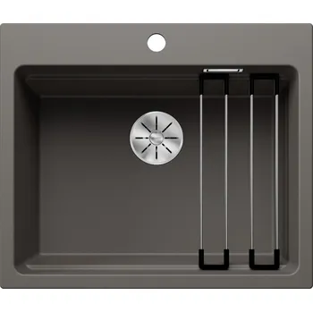 Granitový dřez Blanco Etagon 6 nabízí velkorysou stupňovitou mísu s přidanou funkčností a integrovaným stupínkem, který vytváří další funkční úroveň. Její chytrá systémová koncepce zahrnuje univerzální lišty ETAGON a může se pochlubit vysoce kvalitními prvky, jako je kr