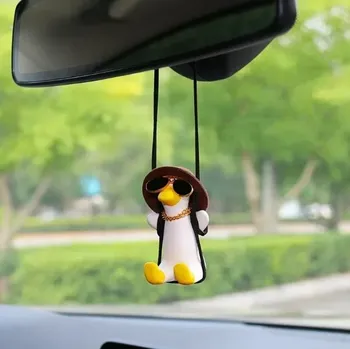 Přívěsek ZÁVĚS DO AUTA POD ZPĚTNÉ ZRCÁTKO TUČŇÁK PŘÍVĚSEK GADGET DÁREK