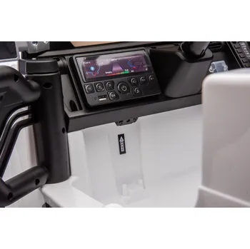 Dětské elektrovozidlo Beneo Elektrické autíčko Toyota FJ Cruiser XXL s pohonem 4x4, licencované (Dvoumístné), bílé, Přenosná lithiová baterie, Vysoký podvozek, Dvě sedadla, Odpružená zadní náprava, 2,4 GHz Dálkový ovladač, MP3 přehrávač s Bt, LED