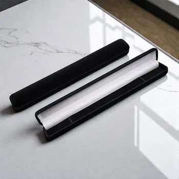 Dárková krabička Sametová dárková krabička na náramky Černá