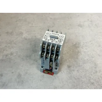 Stykač Square Stykač Starkstrom Gummersbach (Square D) typ H9.44 / DN 9.32 220V