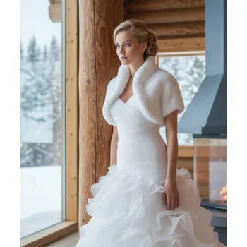 Dámský kožich Kožešinové svatební bolerko s krátkým rukávem - bílé: BF-44 Vybraná velikost: 5XL