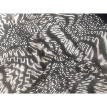 Úplet žakárový béžovo smetanová abstrakce na černé