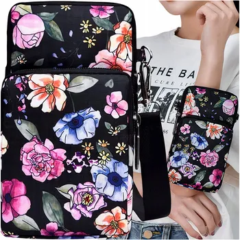 Kabelka Kabelka psaníčko EdiBazzar syntetická vícebarevná s přívěskem