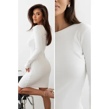 Dámské šaty vypasované šaty po kolena NOLIA Barva: Smetanová, Velikost: S