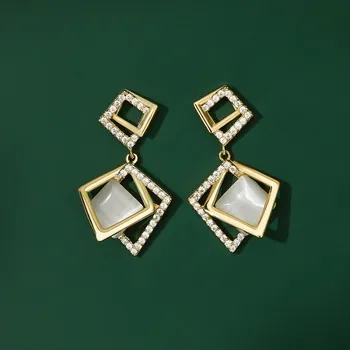 Náušnice Éternelle Náušnice s opálem a zirkony Tia E1366-E042 Zlatá