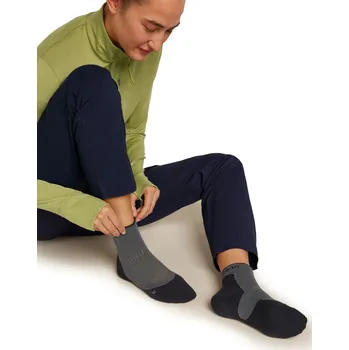 Dámské ponožky Dámské merino turistické ponožky ICEBREAKER Wmns Hike+ Light Mini, Obsidian/Black velikost: 35-37 (S)