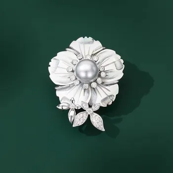 Brož Éternelle Luxusní brož s perlou a zirkony Thea - květina B8140-XH3073 Stříbrná