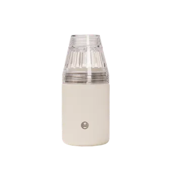 Příprava kávy Timemore Crystal Eye Travel Brewer Termohrnek a dripper v jednom