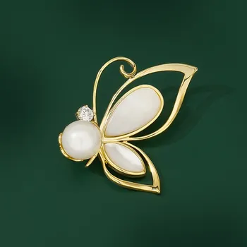 Brož Éternelle Brož s perlou a zirkony Vincenza - motýl B7219-LXT0651 Zlatá