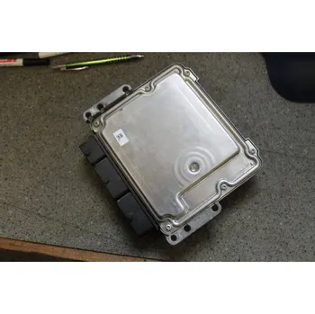 Řídící jednotka Řídící jednotka EDC17C84 BOSCH 0281033357 RENAULT 237106626R