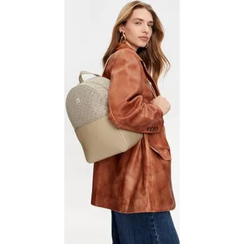 Oblečení a móda Batoh Tommy Hilfiger Th Jacquard Backpack AW0AW17074 Béžová OS