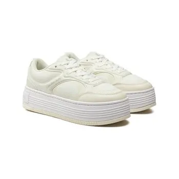 Dámské tenisky Sneakersy Calvin Klein Jeans Bold Platf Low Lace Mix In Mtl YW0YW01471 Béžová 40