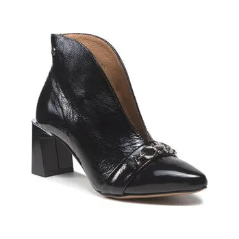 Dámské kozačky Polokozačky Maciejka 05262-01/00-1 Černá 39