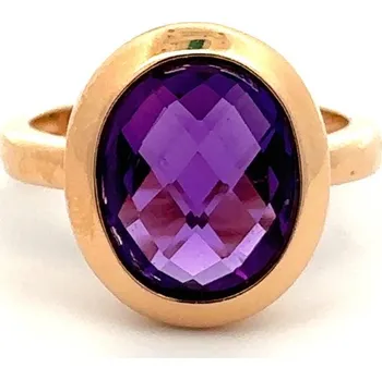 Prsten Zlatý prsten s oválným ametystem