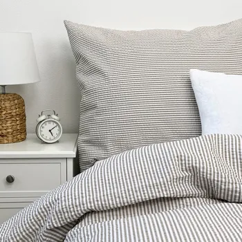 Povlak na polštářek Krepový povlak na polštář - Proužek béžový Zapínání: knoflík, Velikost polštáře: 70x90