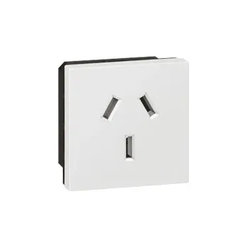 Elektrická zásuvka Prodlužovací přívod do kanceláře 2x2P+Z USB RJ45 Legrand 054613