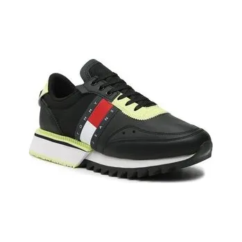 Dámské tenisky Tommy Jeans Sneakersy Cleated EM0EM01168 Černá 42