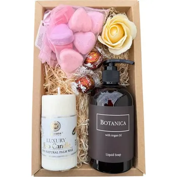 metr Dárkáč Černý Argan mýdlo Botanica, svíčka a koupelová srdce