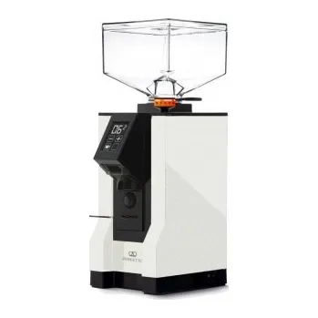 Příprava nápoje Eureka Mignon Perfetto 15BL elektrický mlýnek - bílý