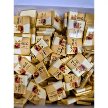 Čokoláda Carla Mléčné neapolitánky 1kg (200ks)