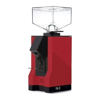 Příprava nápoje Eureka Mignon Silenzio 15BL elektrický mlýnek - červený