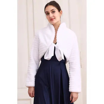 Bolerko TopMode Teplé kožešinové bolerko na šaty 1001932