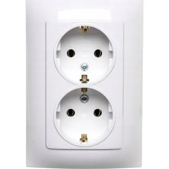 Elektrická zásuvka Simon 10 Dvojitá zásuvka SCHUKO bílá 16A 250V IP20 CGSZ2/11