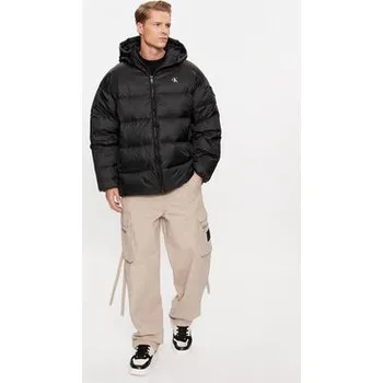 Calvin Klein Jeans Vatovaná bunda J30J324077 Černá Relaxed Fit XL