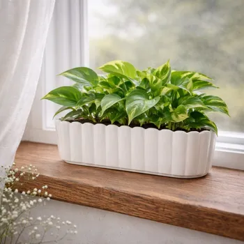 Svícen Wikholm Form Designový květináč Edna bílý