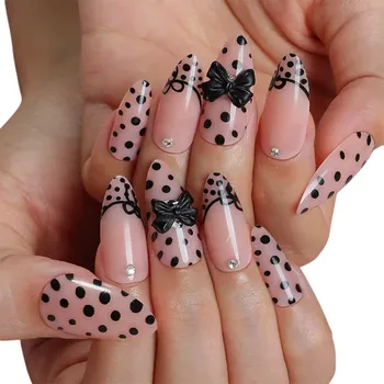 Umělé nehty Zdobená manikúra umělých nehtů Mandlový tvar Puntíkové motivy a mašličky Moderní francouzský styl 12 velikostí Elegantní set