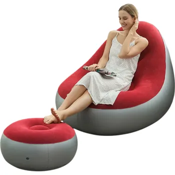 Sada barevného nafukovacího křesla&nbsp;s podnožkou 105 x 125&nbsp;cm pohodlné sezení s měkkým povrchem červená